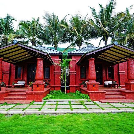 Siddhagiri Hotel And Resort Wai Екстер'єр фото