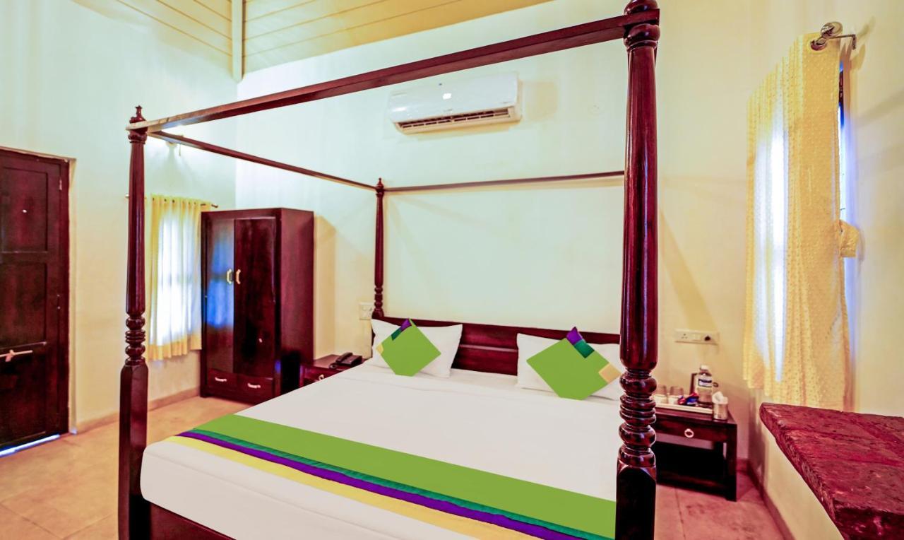 Siddhagiri Hotel And Resort Wai Екстер'єр фото