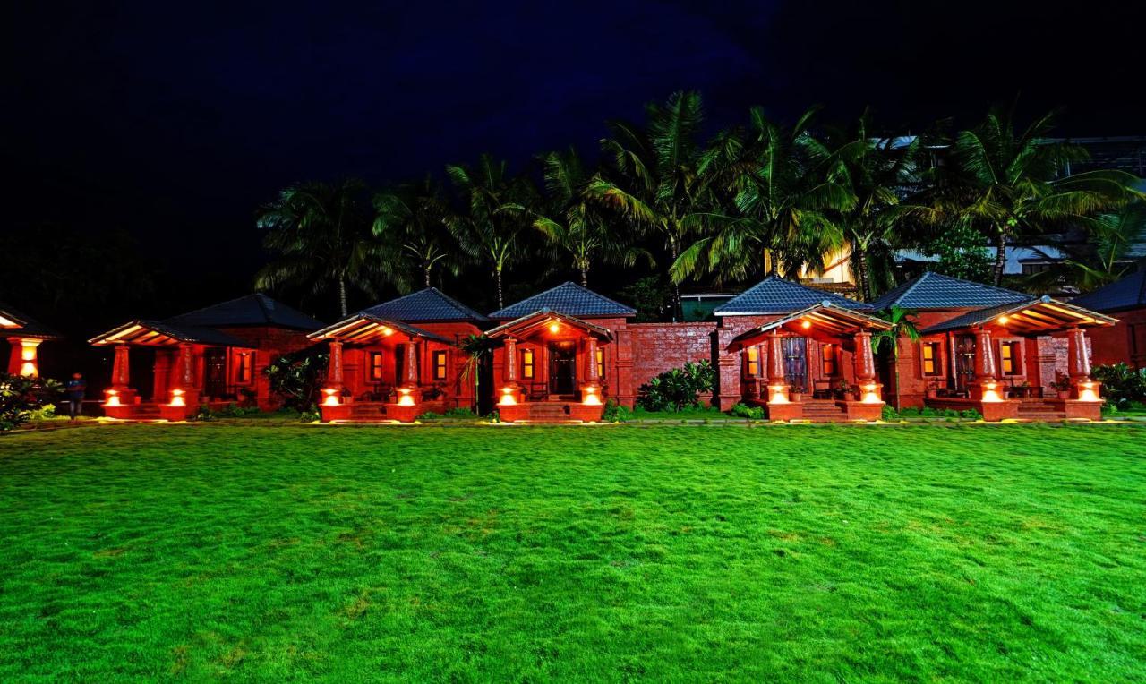 Siddhagiri Hotel And Resort Wai Екстер'єр фото