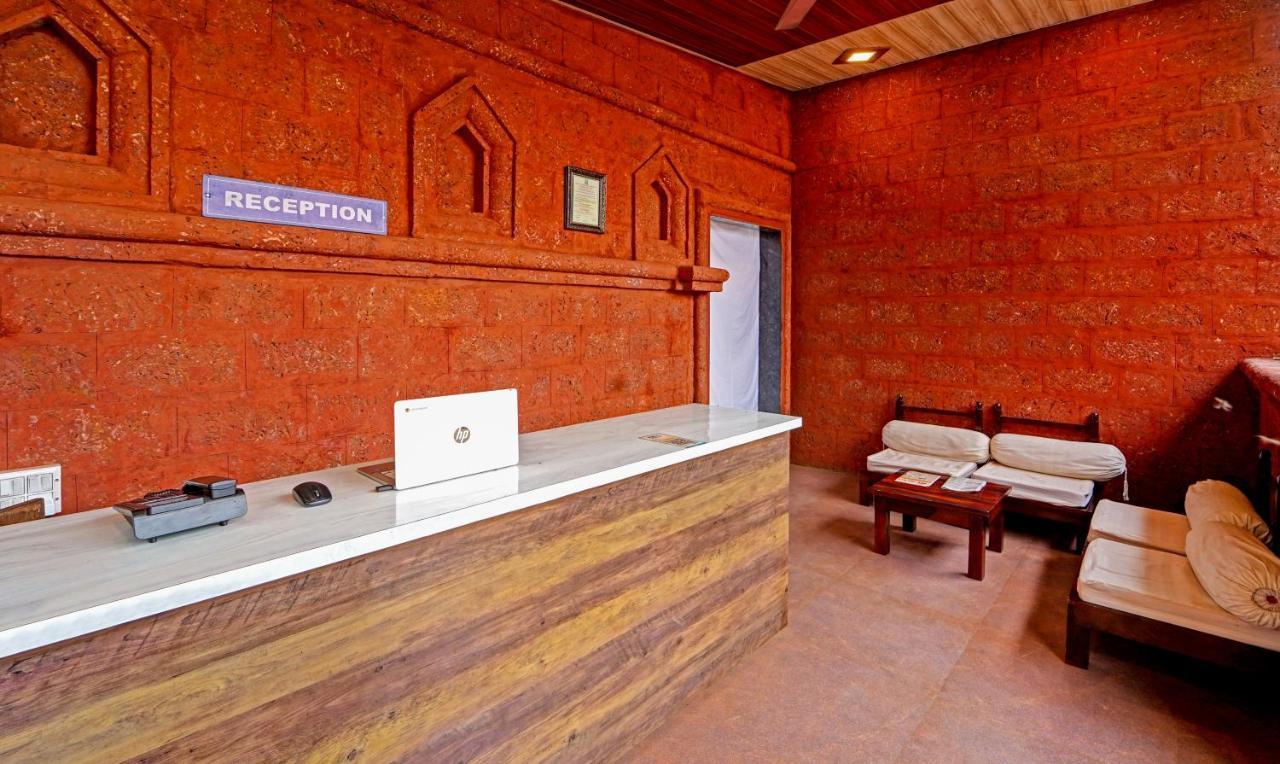 Siddhagiri Hotel And Resort Wai Екстер'єр фото