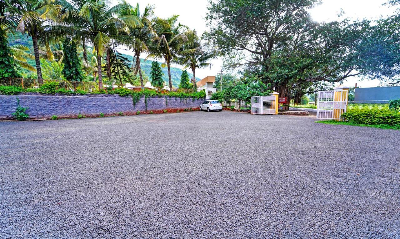 Siddhagiri Hotel And Resort Wai Екстер'єр фото