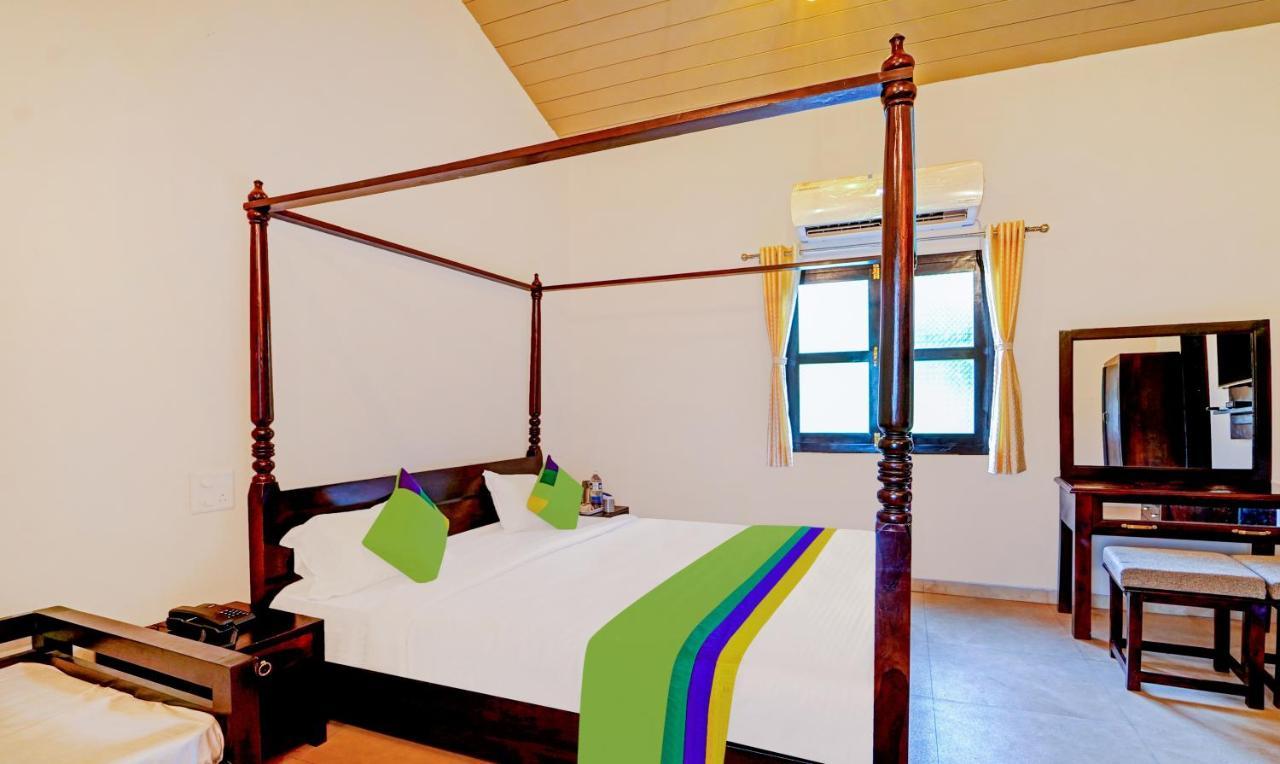 Siddhagiri Hotel And Resort Wai Екстер'єр фото