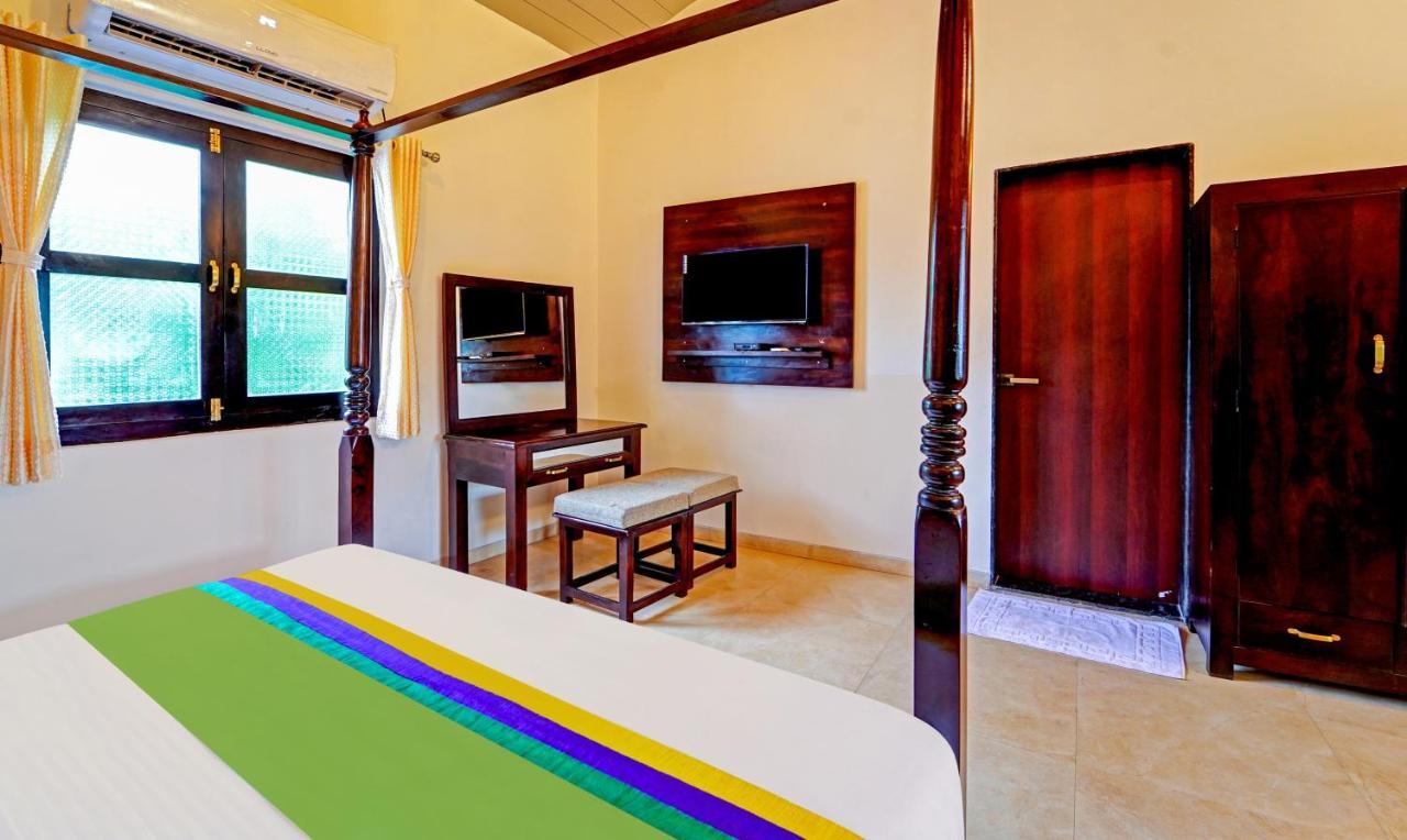 Siddhagiri Hotel And Resort Wai Екстер'єр фото